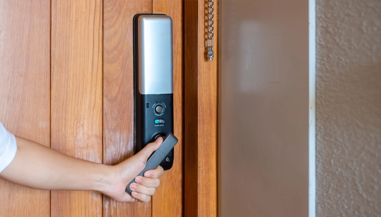 Door Interlocking System (DIS)